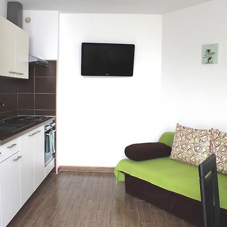 Apartment Maja Krk Town Zewnętrze zdjęcie